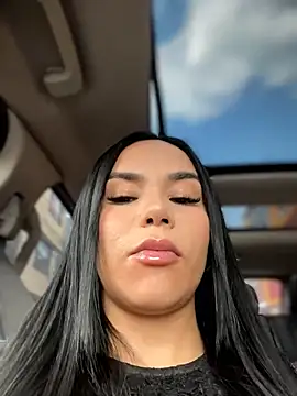 Naatalia online show from March 23, 9:10 pm