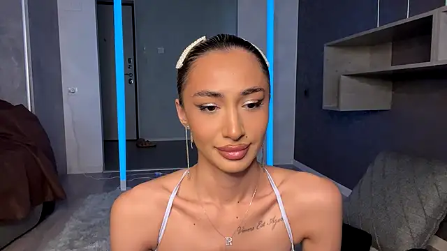 alissadreams online show from July 2, 2:01 pm