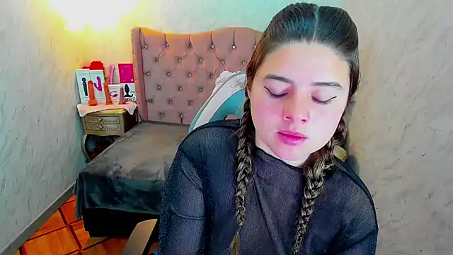 Lianngrace online show from September 20, 2:48 pm