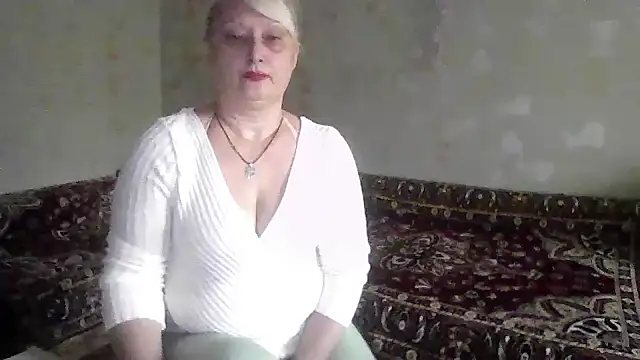 NikolinaBounty online show from October 9, 7:45 am