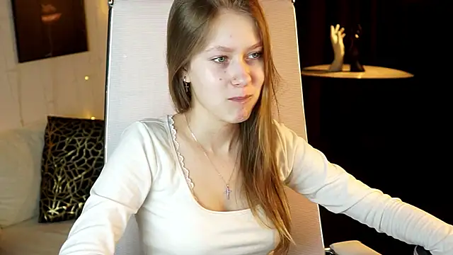 EveMundie online show from February 24, 10:47 am