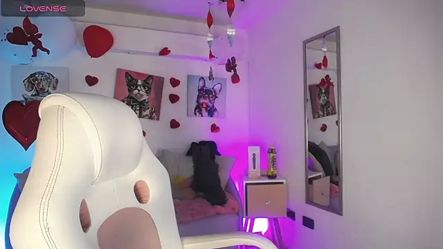 LoreleyNovoa online show from February 17, 3:39 am