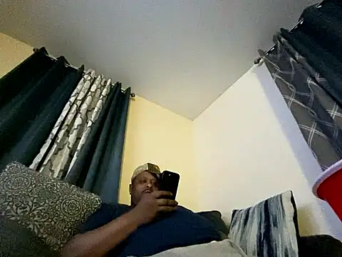 BlueNightsUncle online show from March 18, 3:33 am