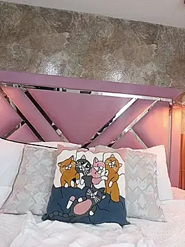 EmmaSulivan online show from March 14, 12:17 pm