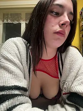 sexymelli18 online show from March 29, 7:46 pm