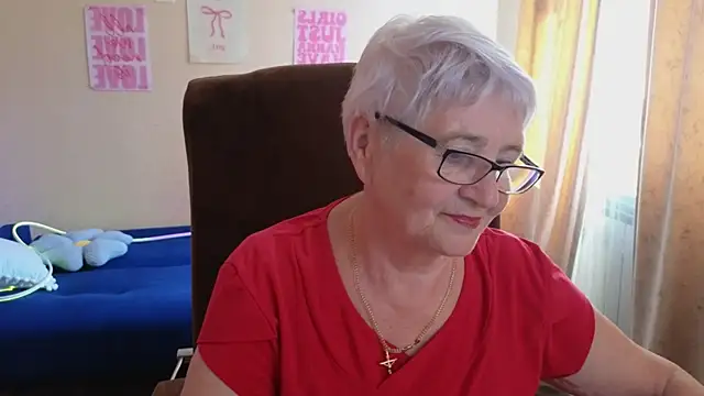 Sandra Snowflake online show from June 12, 12:24 pm