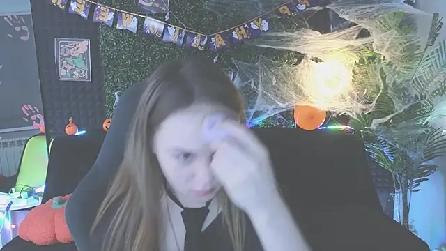 Snapshot of Dyna_bae chatting on October 20, 2:03 am Dyna bae online show from October 20, 2:03 am