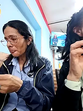 Coeur de luxure online show from November 20, 7:26 pm