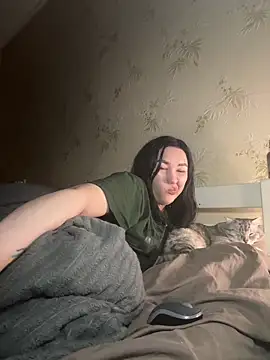 Snapshot of Naughtbaby_2025 chatting on October 13, 3:42 am Naughtbaby 2025 online show from October 13, 3:42 am