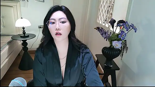 Snapshot of Tingdie chatting on September 24, 6:18 pm Tingdie online show from September 24, 6:18 pm