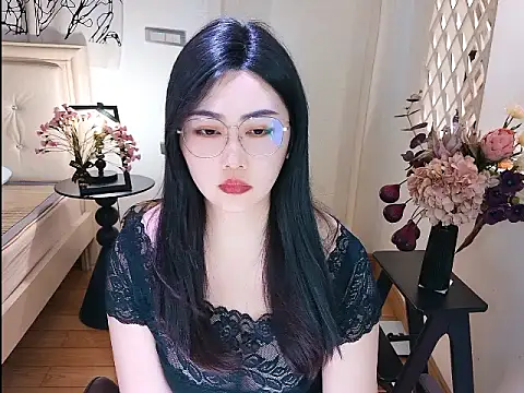 Snapshot of Tingdie chatting on October 1, 5:51 pm Tingdie online show from October 1, 5:51 pm