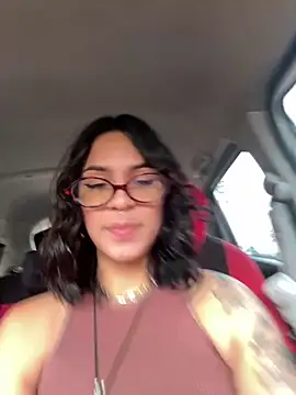 Alice surprise online show from February 9, 8:22 pm