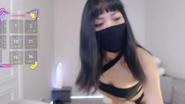 Snapshot of ThaiBoo chatting on October 3, 3:11 am ThaiBoo online show from October 3, 3:11 am