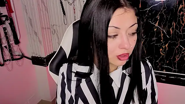 Guxplo  online show from October 29, 4:09 pm