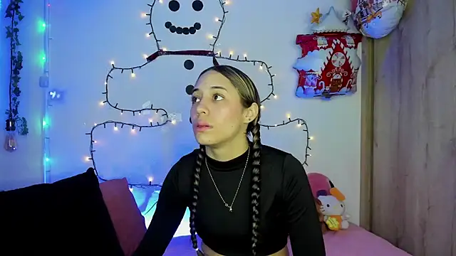 TANIA 06 online show from December 20, 1:26 pm