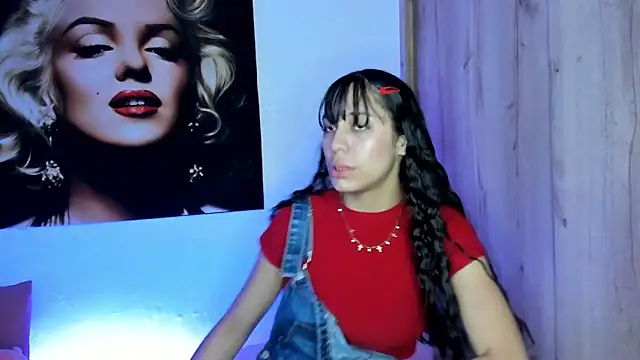 Snapshot of TANIA_06 chatting on September 23, 1:20 pm TANIA 06 online show from September 23, 1:20 pm