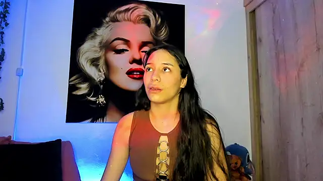 TANIA 06 online show from November 14, 1:22 pm