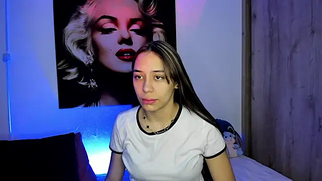 TANIA 06 online show from December 3, 1:13 pm