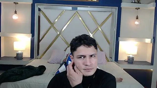 SaraClub JY online show from March 19, 2:05 am