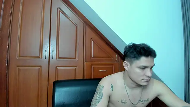 SaraClub JY online show from February 19, 1:27 am