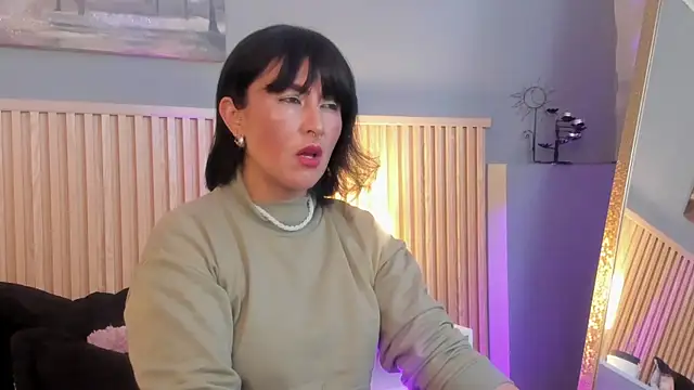 Snapshot of lilith_catt chatting on October 27, 7:30 pm lilith catt online show from October 27, 7:30 pm