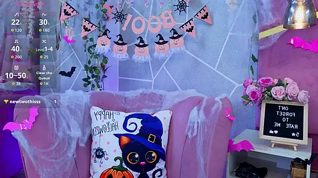 Snapshot of EmmyCortez chatting on October 16, 1:14 pm EmmyCortez online show from October 16, 1:14 pm