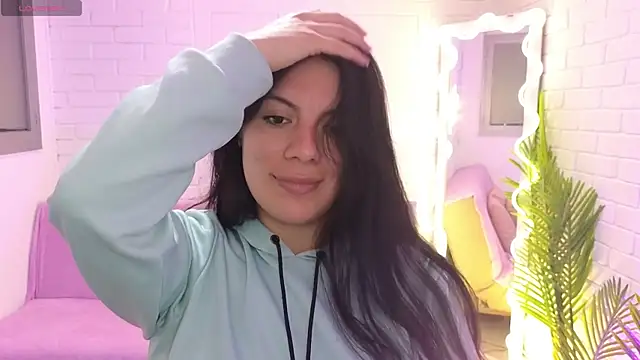 Coraline tay online show from September 14, 1:42 pm