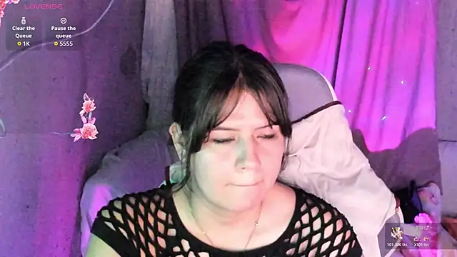 brii69 online show from October 22, 2:38 am