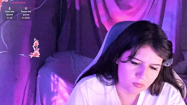 brii69 online show from October 19, 5:20 am