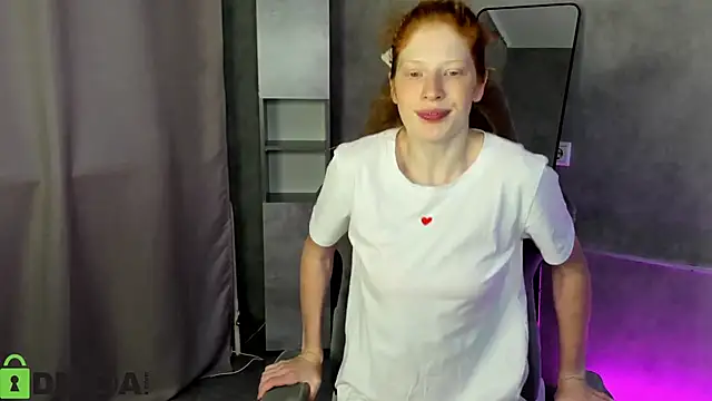 Snapshot of Sandra_Wi1son chatting on September 18, 1:48 am Sandra Wi1son online show from September 18, 1:48 am