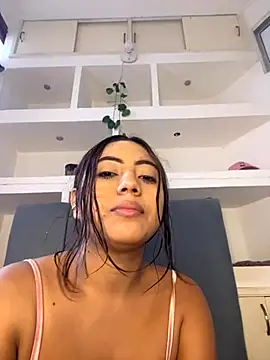 Snapshot of zoe_mount chatting on October 30, 7:37 pm zoe mount online show from October 30, 7:37 pm