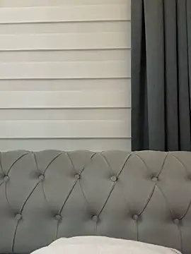 Snapshot of LaraSuu chatting on September 28, 1:12 am LaraSuu online show from September 28, 1:12 am