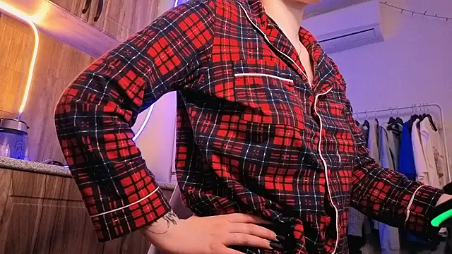 milliedoll online show from January 31, 9:02 pm