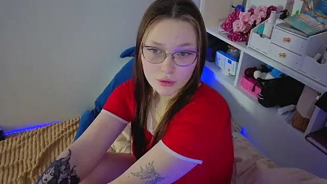 milliedoll online show from January 10, 1:27 pm