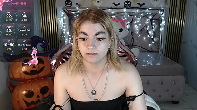 Snapshot of lili_conor_s chatting on October 8, 4:39 am lili conor s online show from October 8, 4:39 am