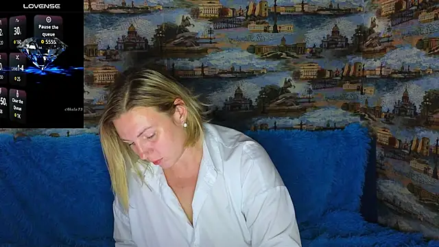 LadyLucky  online show from September 30, 3:23 am