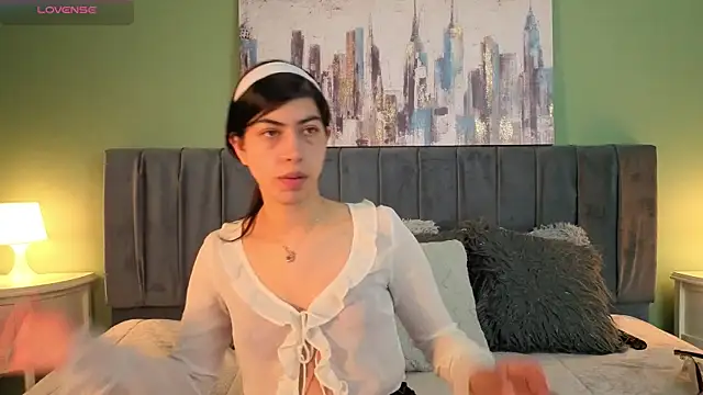 Cassie bloom online show from May 2, 3:21 am
