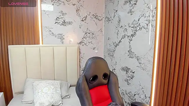 MEGANZARICK online show from March 21, 3:33 am