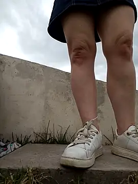 Snapshot of chanel-2025 chatting on September 24, 8:52 pm chanel-2025 online show from September 24, 8:52 pm