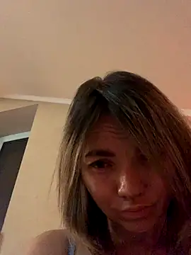 Ella Pearlie online show from September 16, 12:29 am