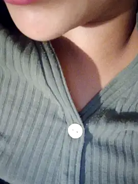 Snapshot of Sexlove1xo chatting on October 4, 11:20 pm Sexlove1xo online show from October 4, 11:20 pm