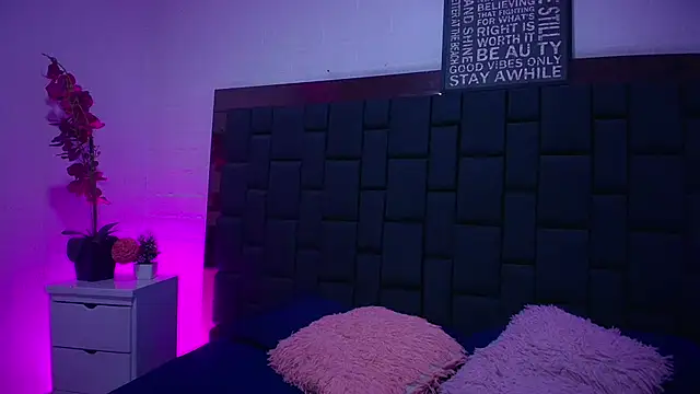 Lexi Howard  online show from September 27, 3:47 am