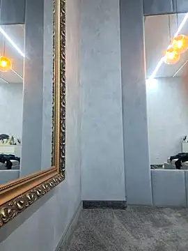 Bella Posh online show from November 1, 6:17 am