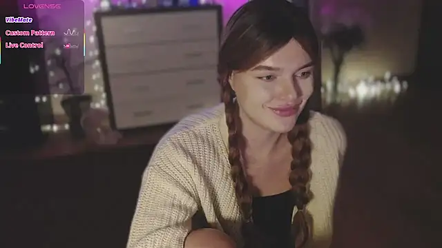 CherryRed Girl online show from September 26, 10:51 pm