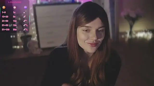 CherryRed Girl online show from October 4, 10:25 pm