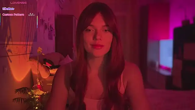 CherryRed Girl online show from June 18, 11:09 pm