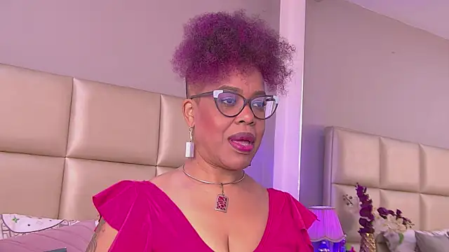 ConnySullivan online show from September 25, 12:59 pm