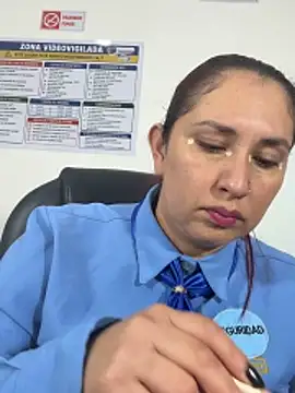 Megan-01- online show from May 27, 12:02 pm