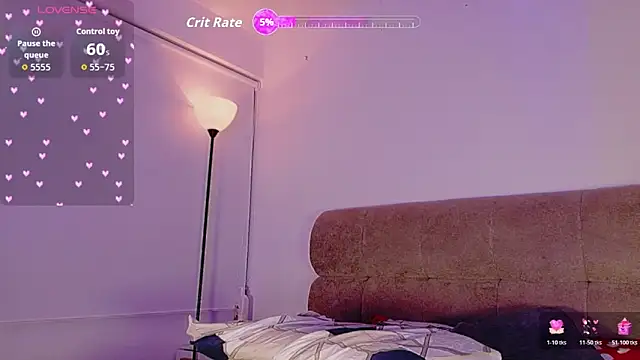 ScarletThompsonx online show from April 11, 7:25 am