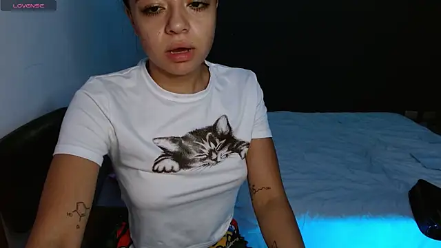 hellokitty  valery online show from September 24, 1:37 am